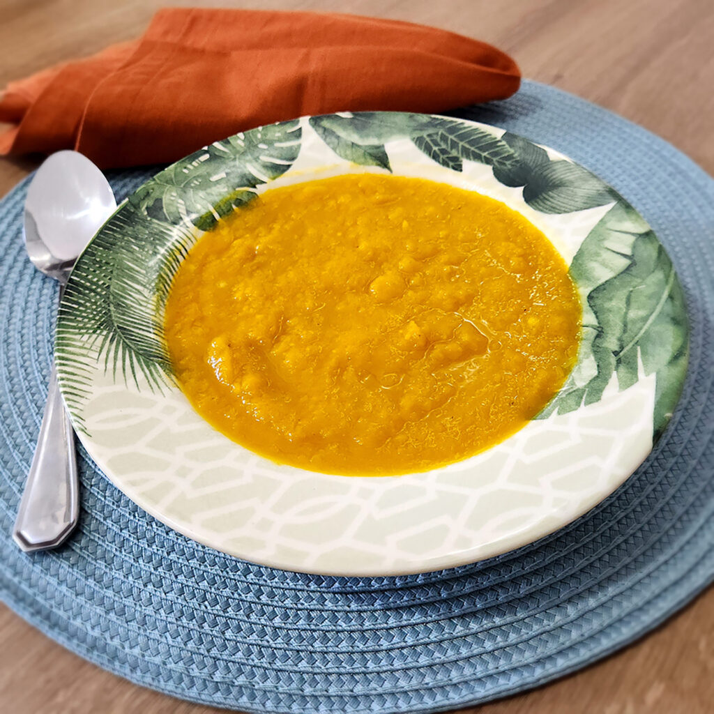 Sopa creme de abóbora com toque de gengibre